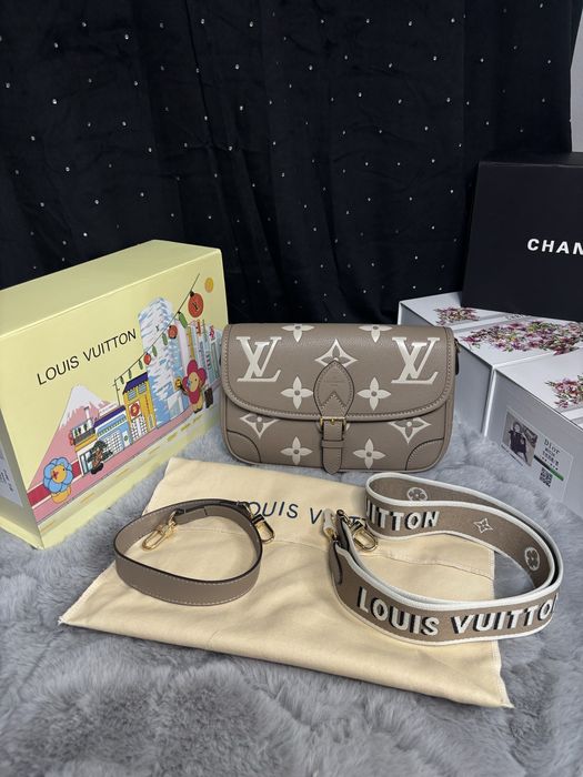 Nowa Torebka Z całym zestawem Louis Vuitton skóra pudełko worek