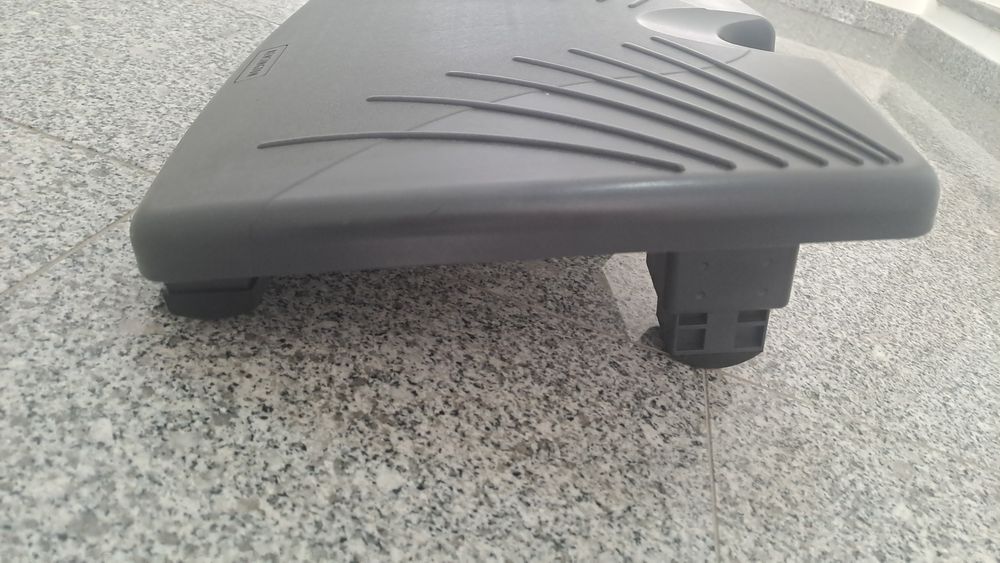 Apoio de pés da marca Kensington - Disponível