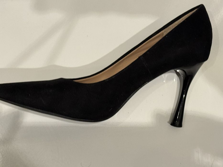 Sapatos pretos salto alto elegantes e confortáveis 39