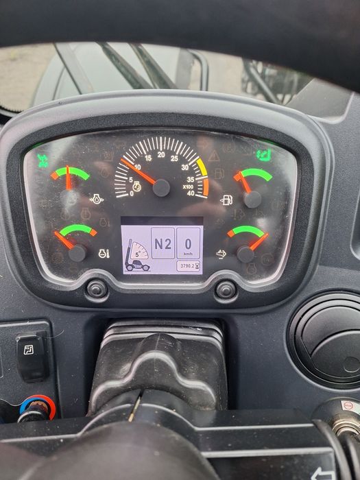 Caterpillar  TH 357 D Rok 2019  Nie  Manitou  JCB  Merlo