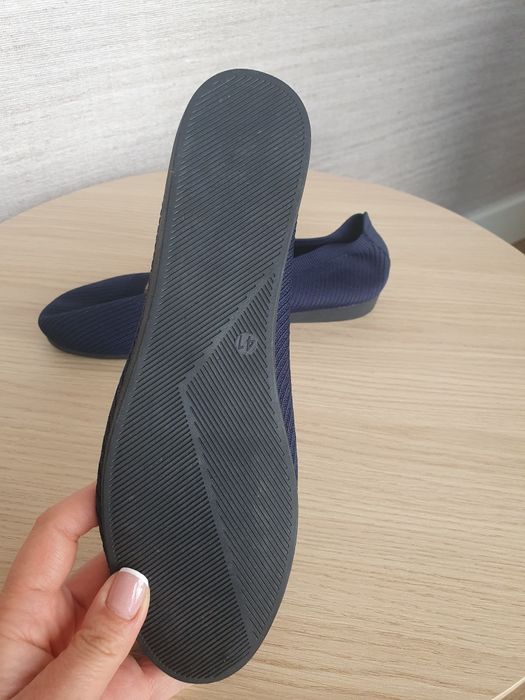 Nowe granatowe materiałowe baleriny 40