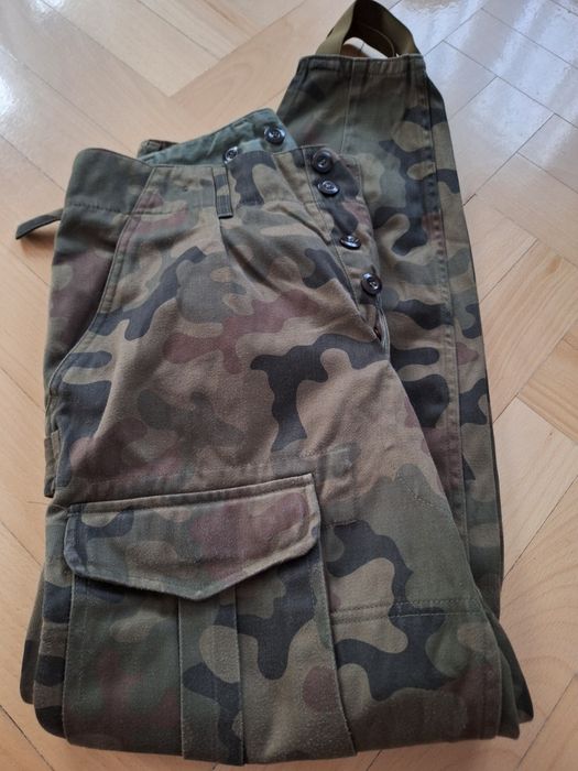 Spodnie munduru polowego MON WZÓR 127A rozmiar 90/166 .