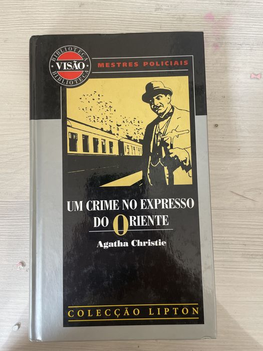Livro Um crime no Expresso do Oriente de Agarga Christie