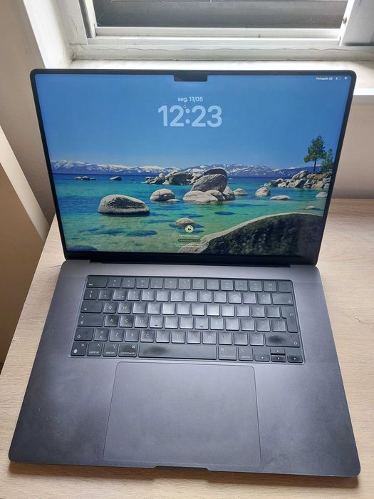 Macbook Pro M3 16''