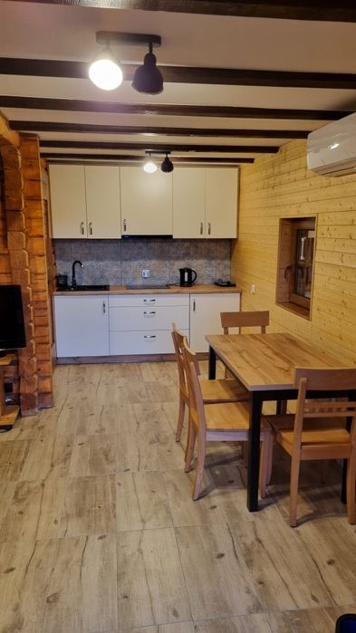 Całoroczny drewniany domek