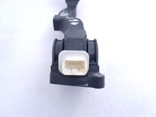 Pedal do acelerador PEUGEOT 208