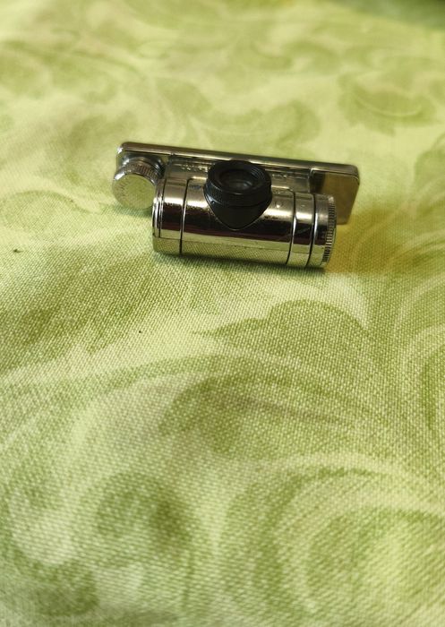 Câmara PSP-300 Prata