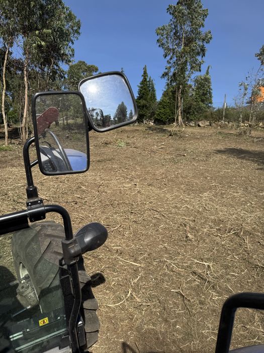 Serviços de Giratória e Limpezas de Terrenos e Serviços Agricolas
