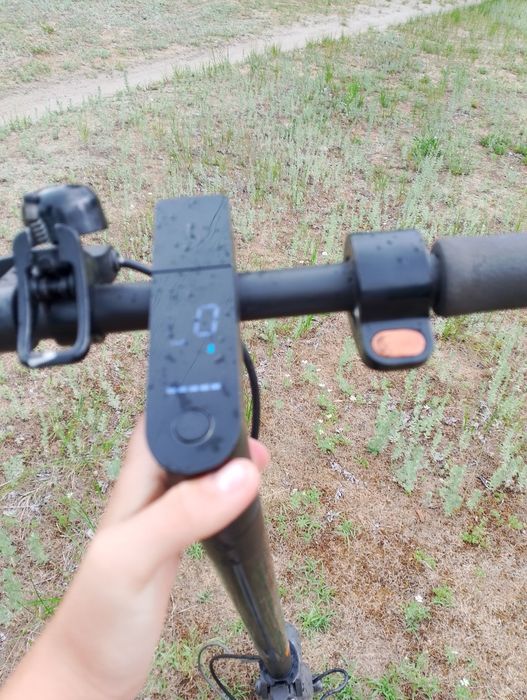 Продам самокат Xiaomi