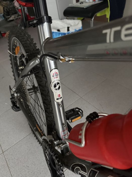 Bicicleta Giant Terrago para BTT