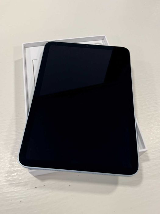 iPad mini 7.ª geração (A17 Pro) 128GB Wi-Fi + Smart Folio