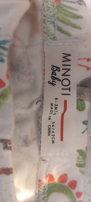 Spodenki niemowlęce