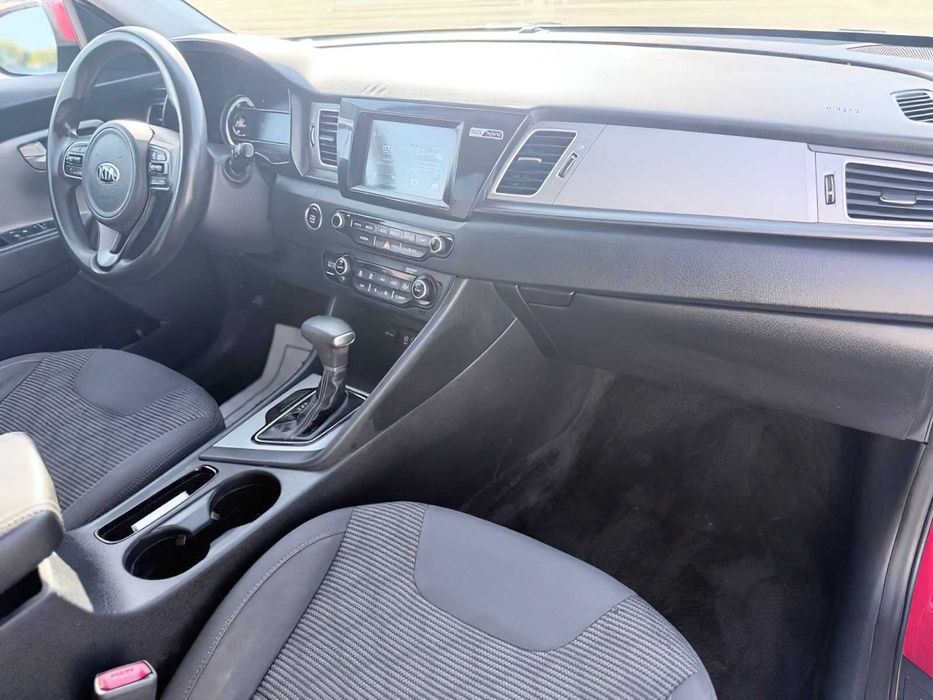 Kia Niro      2018