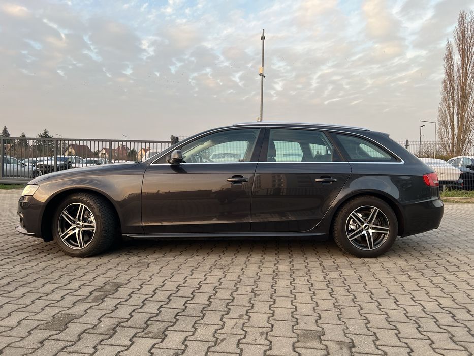 Audi A4 B8  Quattro 2.0 TDI. Zadbana