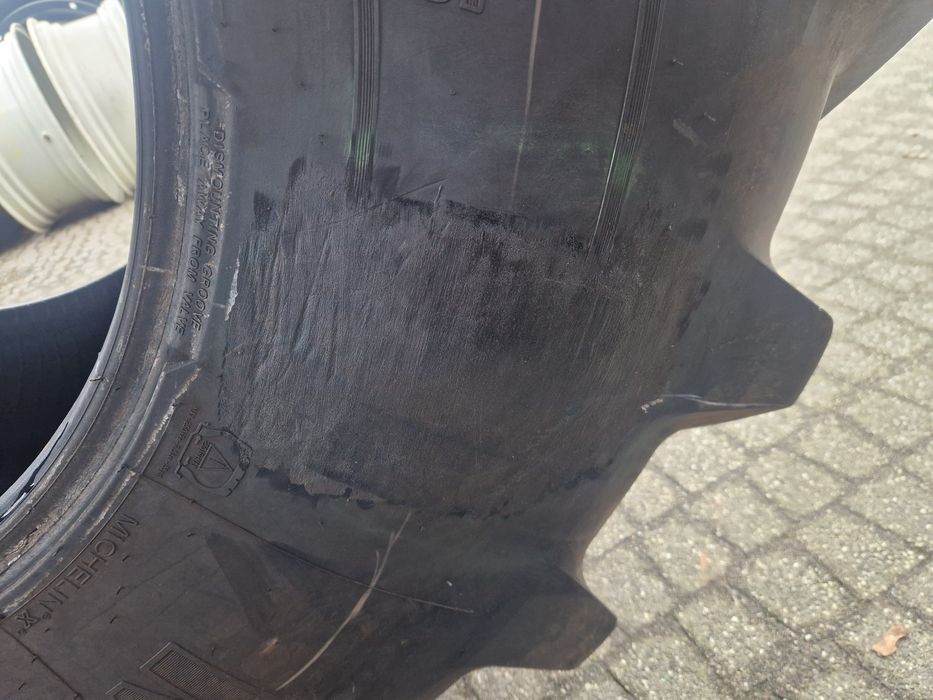 Opona 600/70r 28 Michelin MACHXBIB