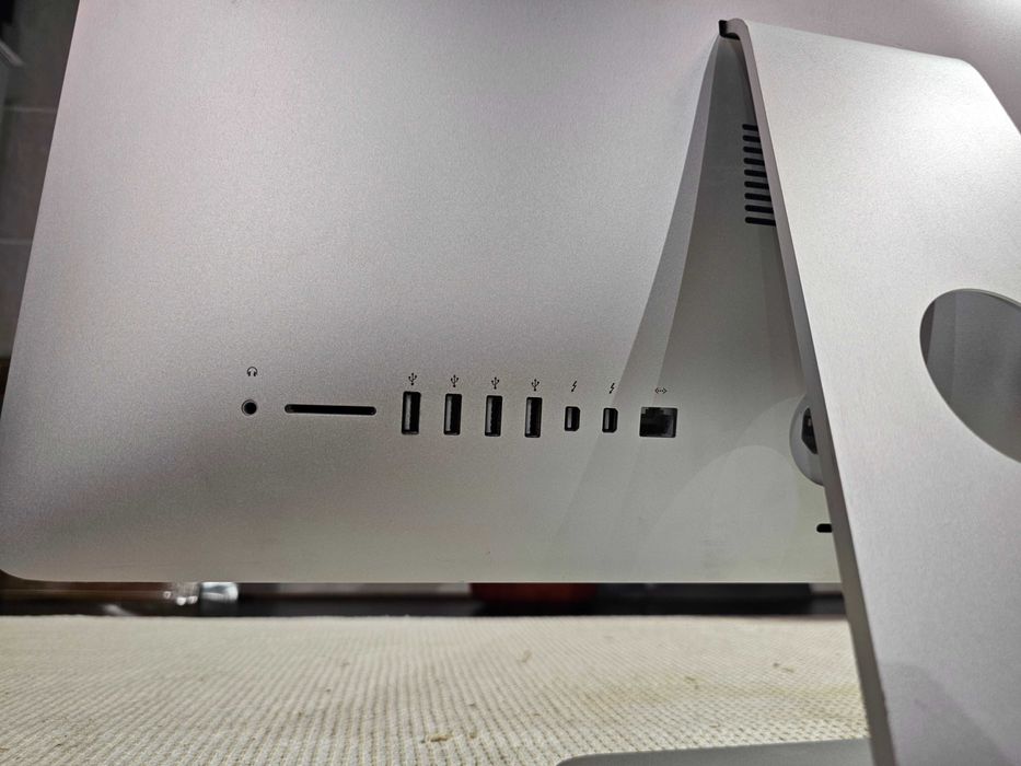 Моноблок Apple A1418 (EMC 2544)/Core i5 I5-3335S/ 8GB