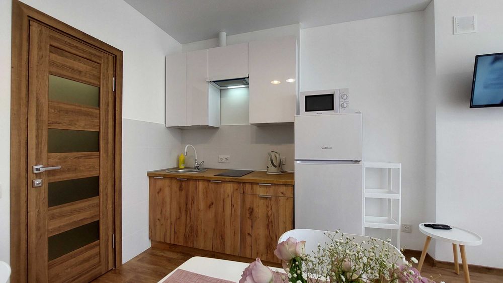 Апартаменти  Новий ремонт Центр Парковка Подобова оренда Family Estate