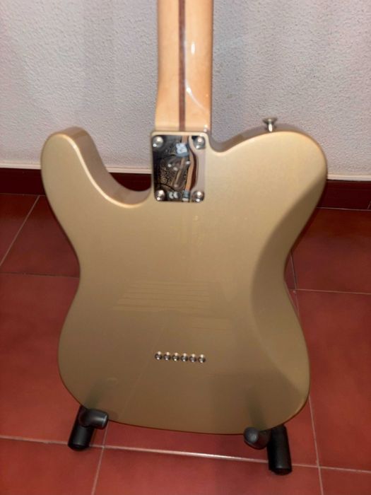 Guitarra Fender Chris Shiflett Telecaster Deluxe Shoreline Gold
