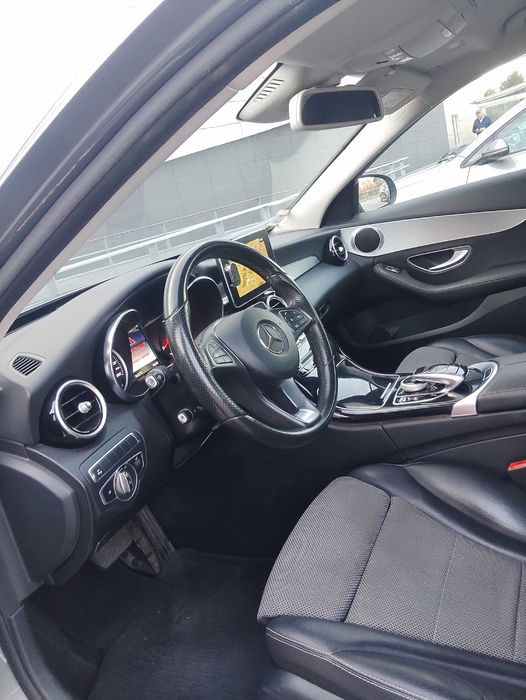 Mercedes C350e a bom preço