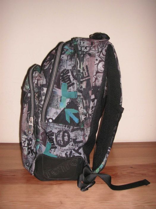 Mochila Escolar Criança - Juvenil Totto