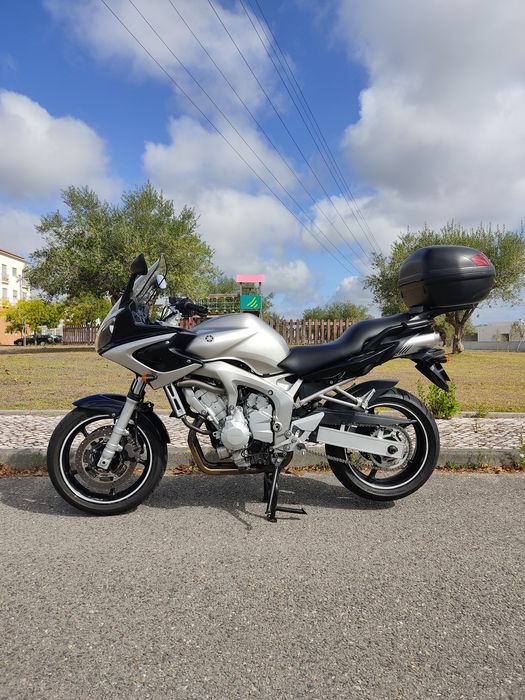 Yamaha FZ6  2004