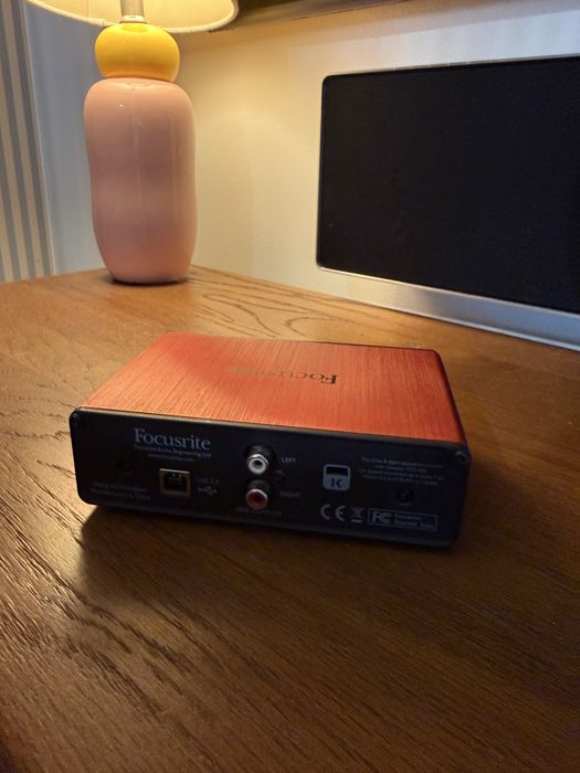 Focusrite scarlett solo interfejs i sluchawki KRK