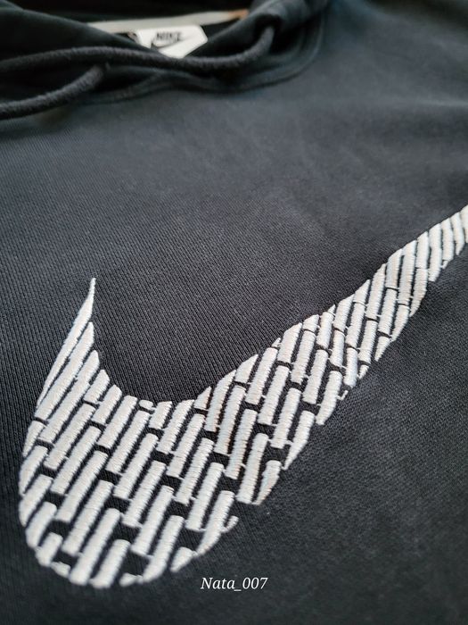 Bluza Nike z haftem roz M jak NOWA