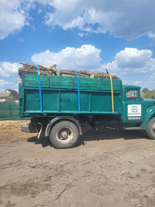 Дрова акация, сосна, дуб, ясень