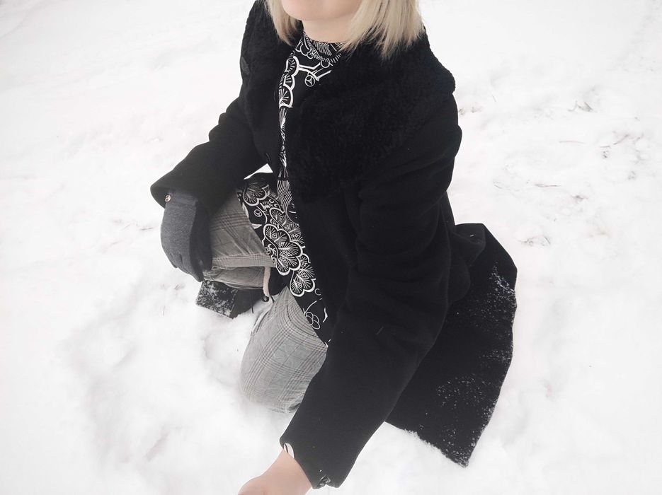 Sylvia Collection płaszcz wełna kaszmir czarny L 40 premium