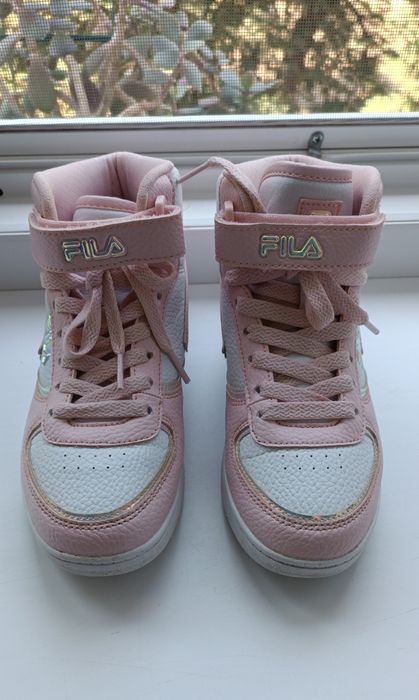 Кросівки хайтопи Fila на дівчинку р.35 EUR