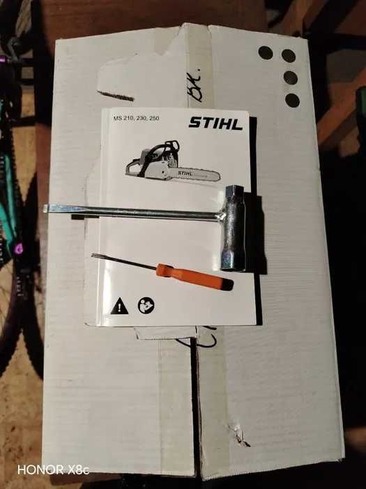 Бензопила STIHL MS230
