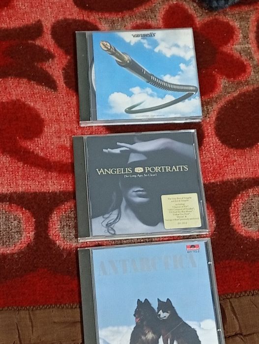 Trio de CDs Vangelis originais