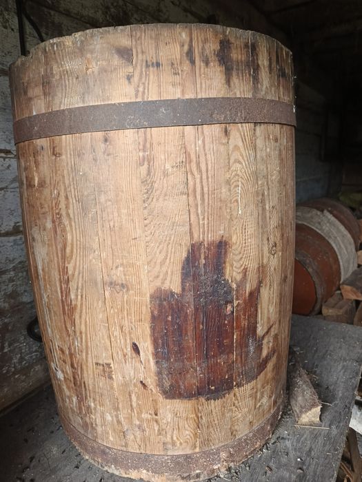 Бочки деревяні 300л.