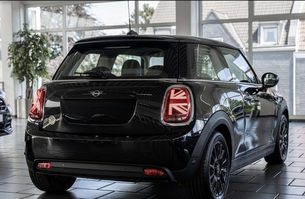 MINI 3 Portas Cooper SE foto 2