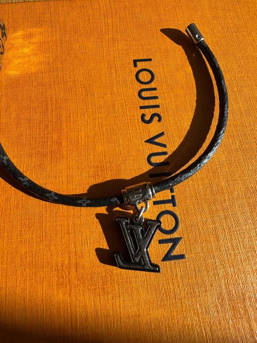 Pulseira Louis Vuitton Homem (Preço Negociável)