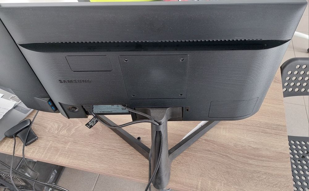 Монітор Samsung F22T350FHI