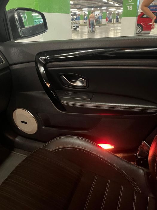 Renault Laguna 2.0 2015
