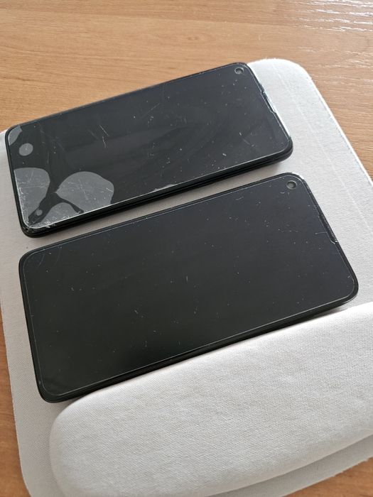 Smartfon Moto g8 power kompletny etui szkło plus drugi smartfon gratis