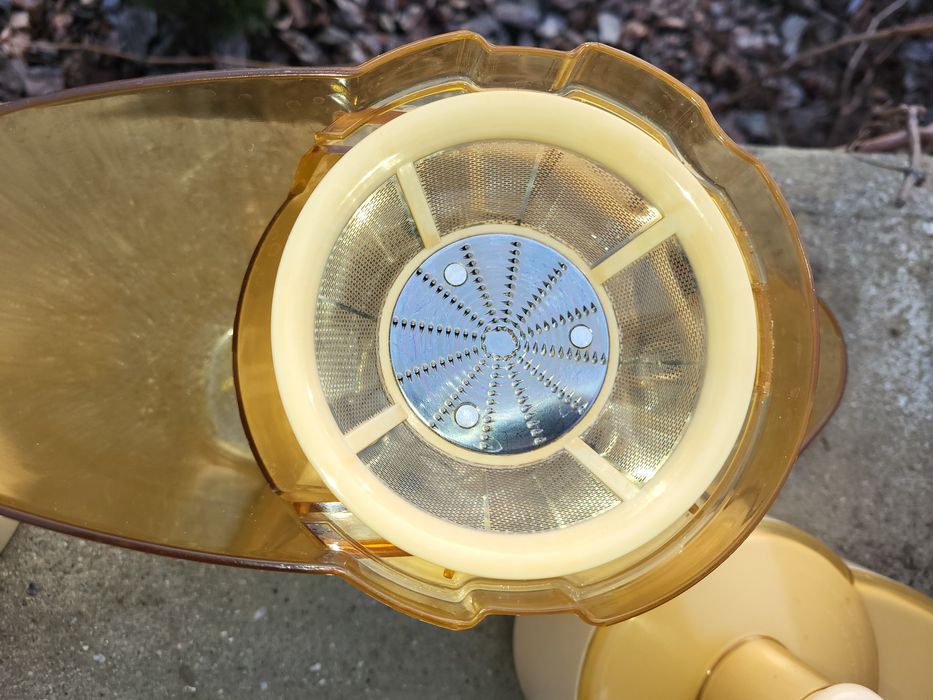 Соковижималка vitek