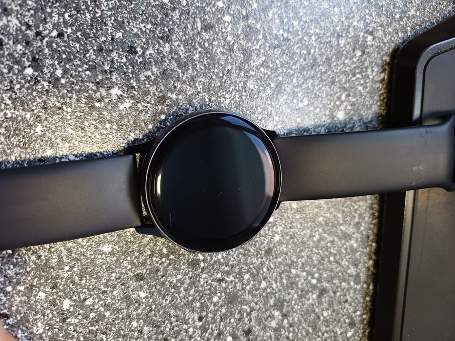 Смарт Часы Samsung Galaxy Watch Active 2