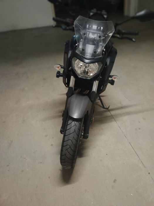 Yamaha MT 07 igual a nova