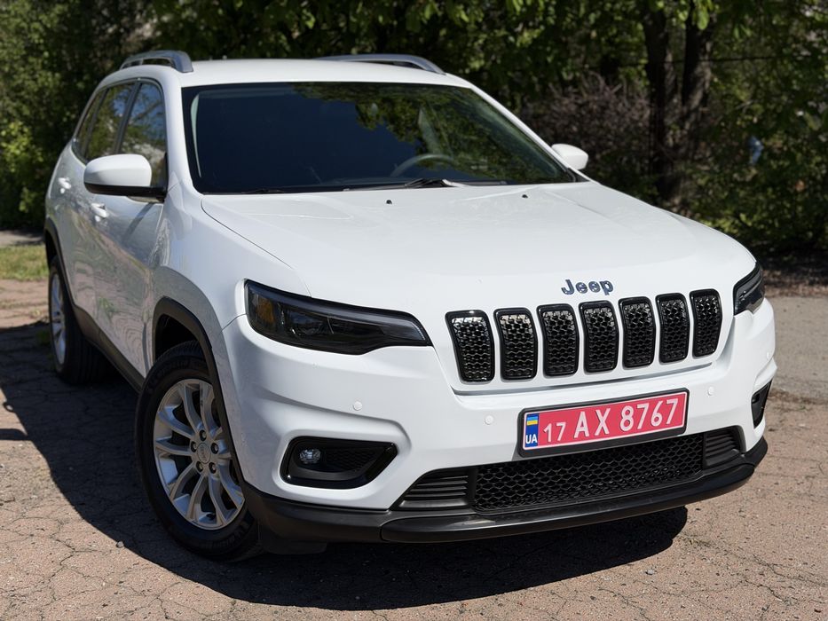 Продам Jeep Cherokee