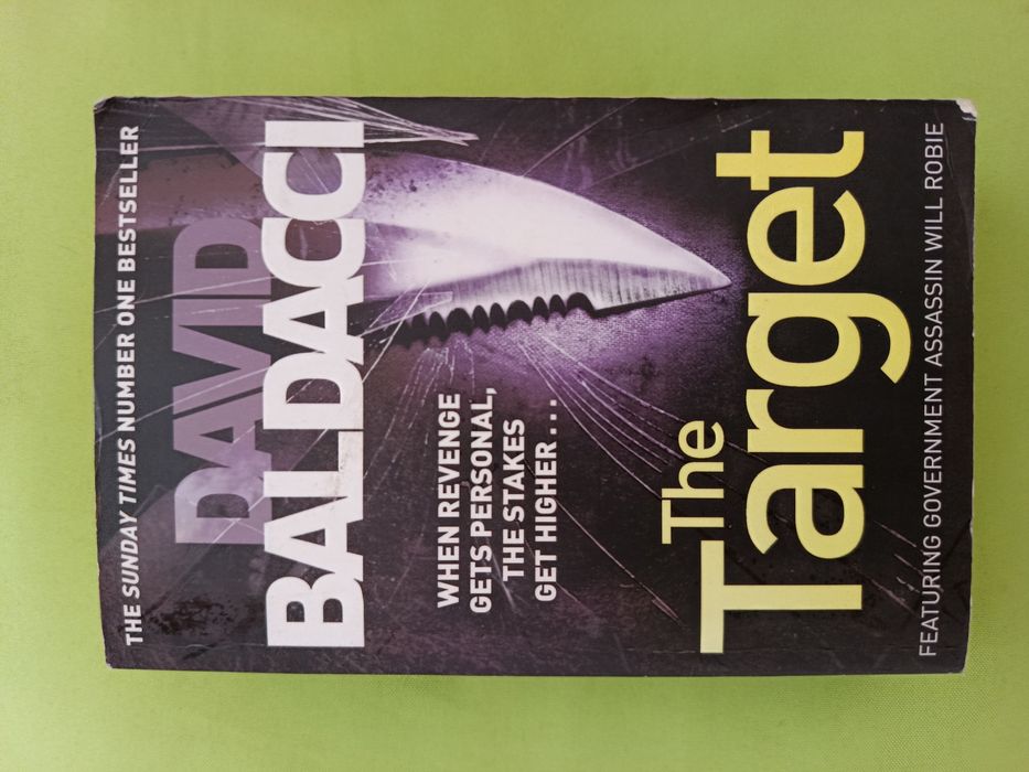 Lote dourado de 8 LIVROS ( II )