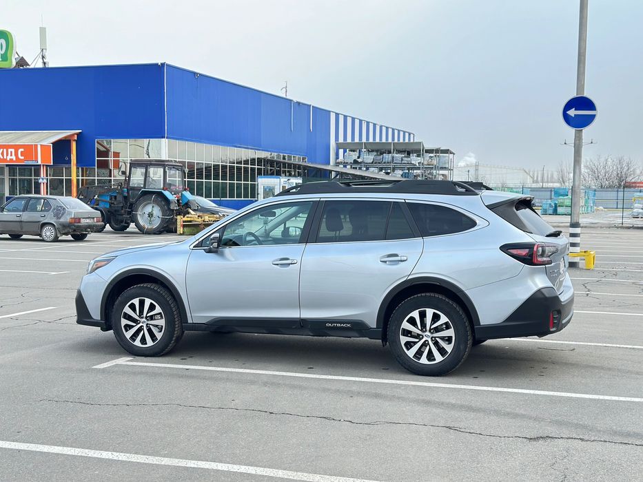 Subaru outback 2020