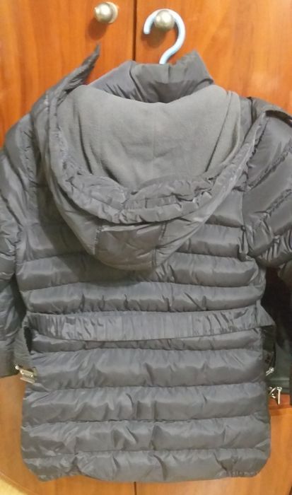 Зимняя куртка на девочку