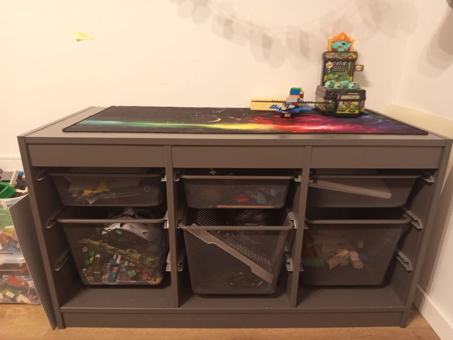 Ikea trofast regał z koszykami