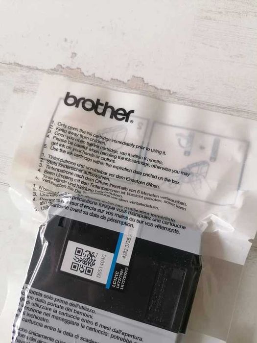Tinteiro Brother LC121C Azul Ciano Toner Original Ink Cartridge