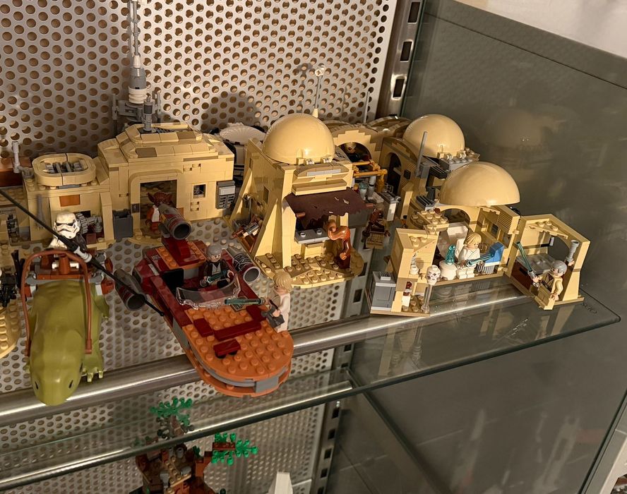 Lego Kantyna Mos Eisley 75052