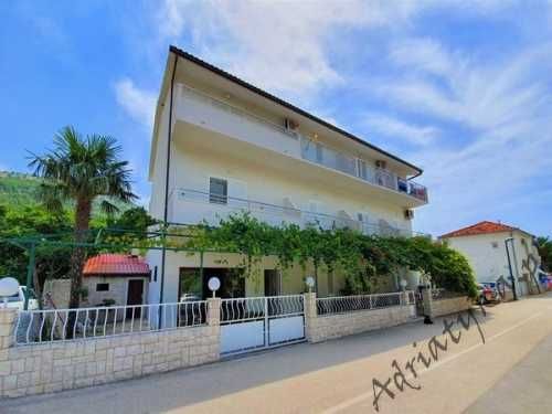 50 m do plaży Chorwacja Drvenik Apartamenty Nocleg Dom Kwatery Wakacje