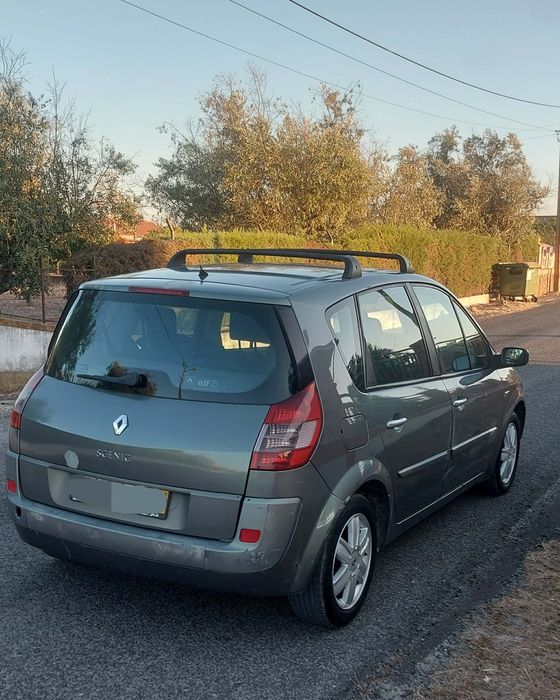 Renault Scénic — fotografia 3